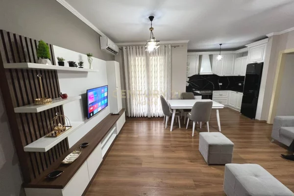 Casa in affitto 2+1 a Tirana - 850 Euro