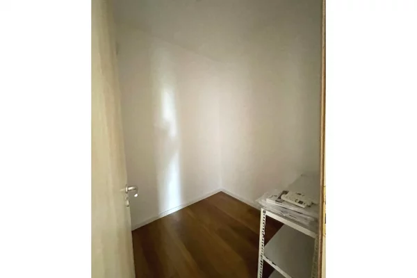 JEPET ME QIRA AMBIENT PER ZYRA, KOMUNA E PARISIT !