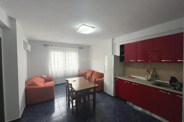 Casa in affitto 1+1 a Tirana - 550 Euro