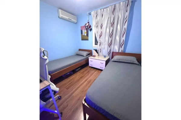 Shtepi me qera Apartament ne Tirane, 2+1, Mobilimi E mobiluar, Pagesa 900  Euro.
