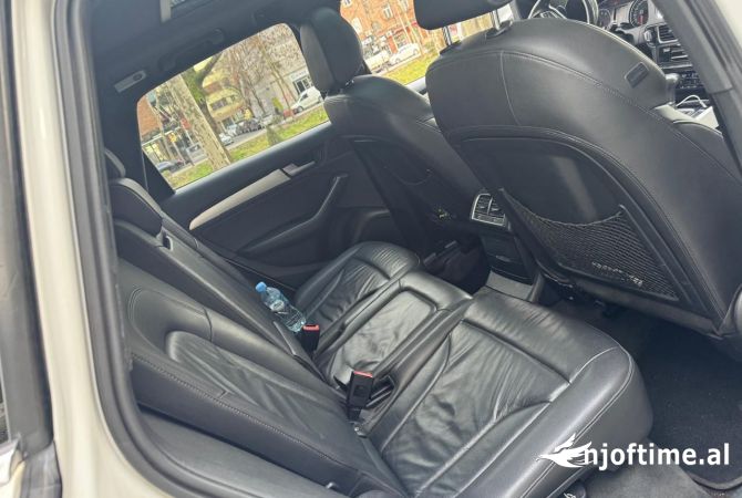 Makina ne shitje ne Tirane, Audi, 2014 Benzine,Kambio Automatik Pagesa 11,500  Euro.