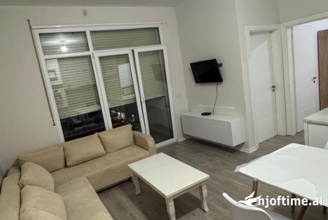 Shtepi me qera 3+1 ne Tirane - 550 Euro