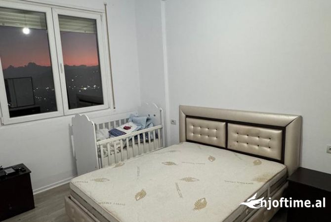 Shtepi me qera 3+1 ne Tirane - 550 Euro