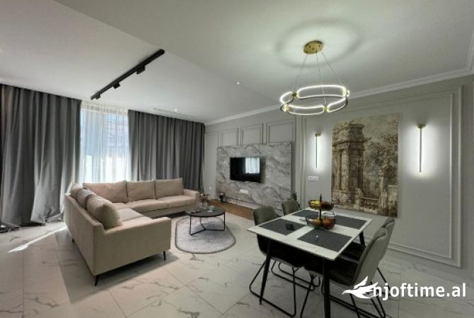 Shtepi me qera Apartament ne Tirane, 2+1, Mobilimi E mobiluar, Pagesa 2,000  Euro.