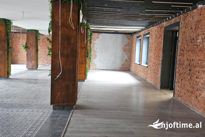 Jepet me qera ambient ne Kombinat 2500 EURO