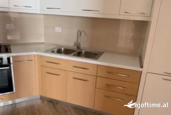 Shtepi ne shitje 2+1 ne Tirane - 153,000 Euro