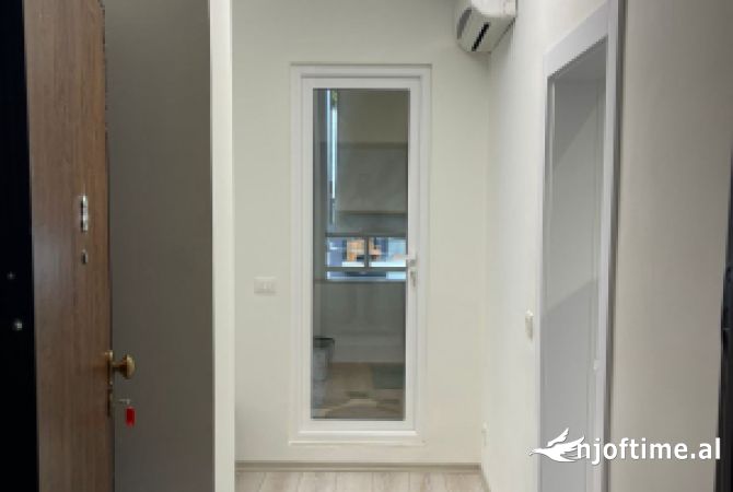 Shtepi me qera 1+1 ne Tirane - 900 Euro
