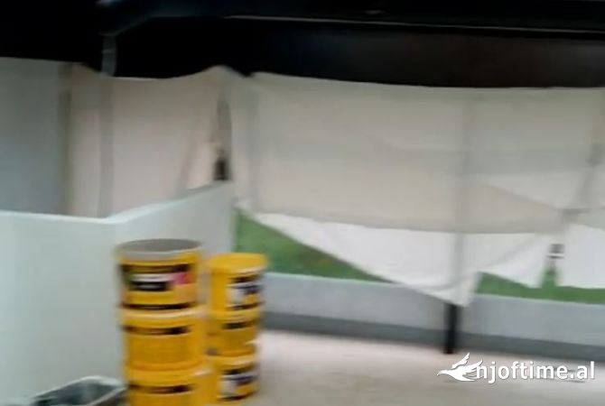 Ambient biznesi me qera 1+1 ne Tirane - 800 Euro