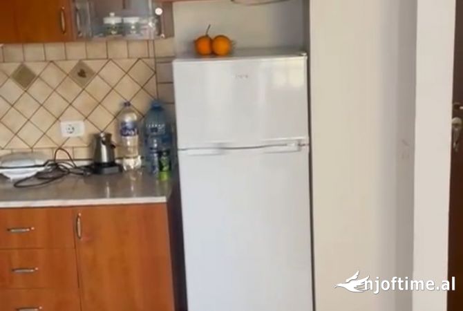 Shtepi me qera 1+1 ne Tirane - 420 Euro