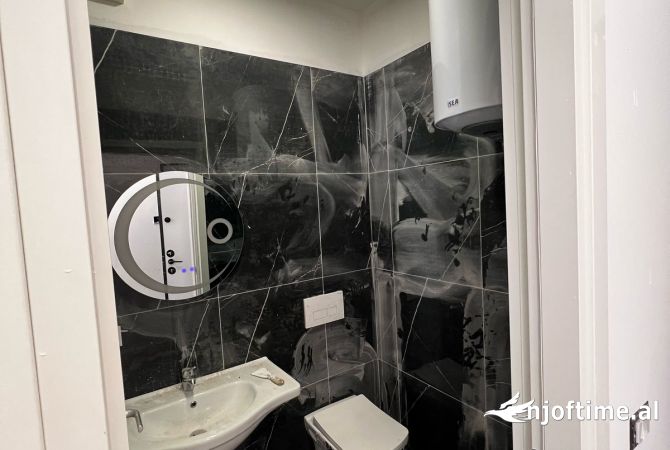 Shtepi me qera Garsoniere ne Tirane - 300 Euro