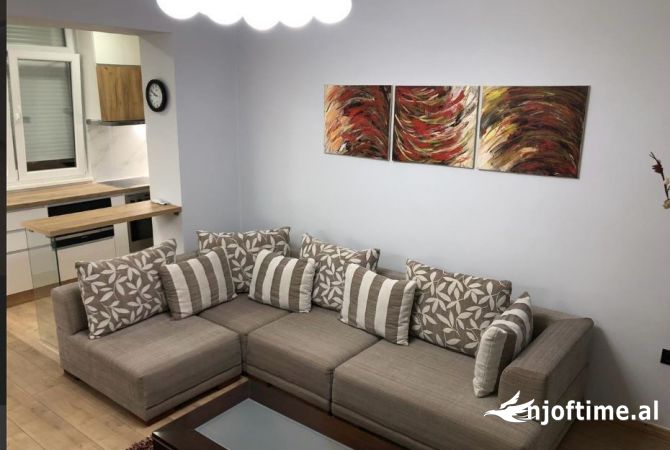 Shtepi me qera 1+1 ne Tirane - 630 Euro