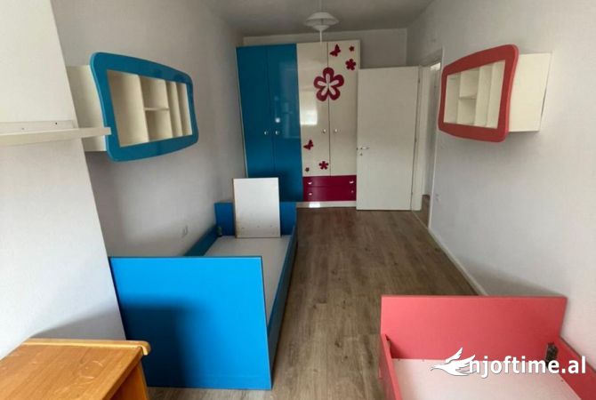 Shtepi me qera 2+1 ne Tirane - 500 Euro