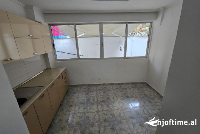 Casa in affitto 2+1 a Tirana - 350 Euro
