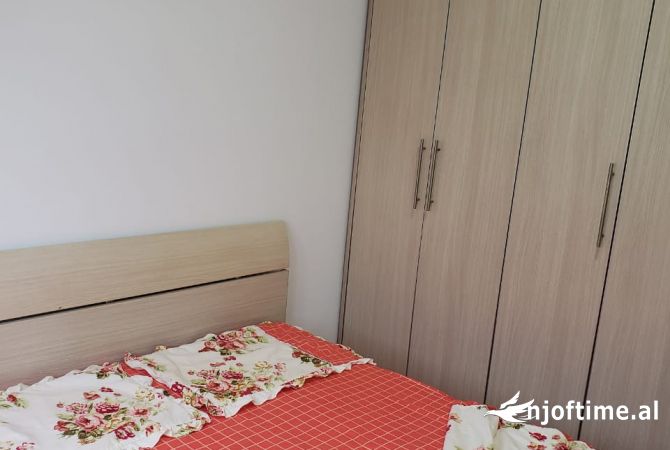 Shtepi me qera 2+1 ne Tirane - 480 Euro