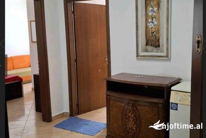 Shtepi me qera 1+1 ne Tirane - 300 Euro