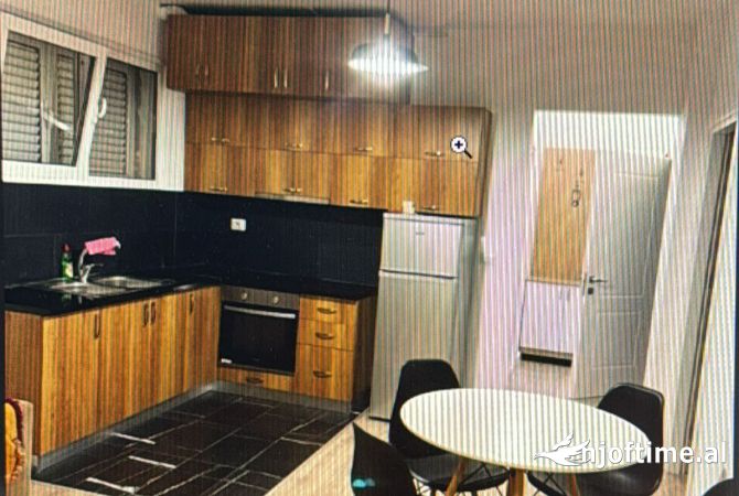 Shtepi ne shitje Apartament ne Tirane, 1+1, Mobilimi E mobiluar, Pagesa 140,000  Euro.