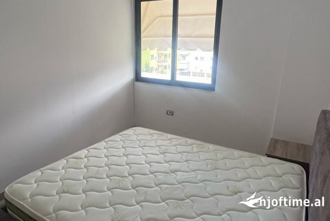 Shtepi me qera Apartament ne Tirane, 1+1, Mobilimi E mobiluar, Pagesa 350  Euro.
