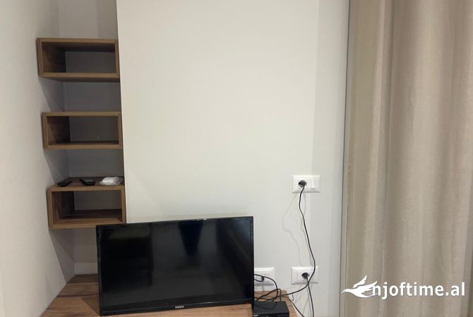 Shtepi me qera Garsoniere ne Tirane - 320 Euro