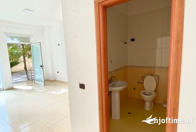 Jepet me qera ambient biznesi tek kodra Diellit 300 euro