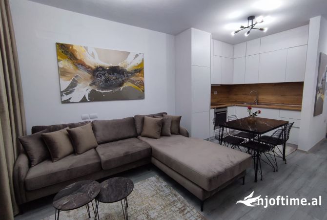 Casa in affitto 1+1 a Tirana - 400 Euro