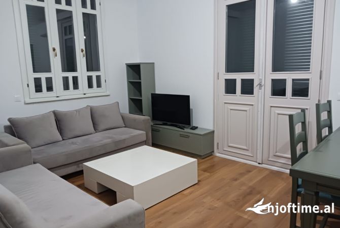 Shtepi me qera 1+1 ne Tirane - 400 Euro