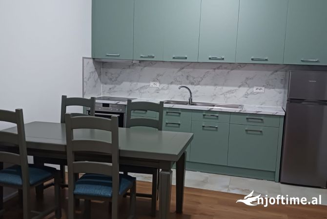 Shtepi me qera 1+1 ne Tirane - 400 Euro
