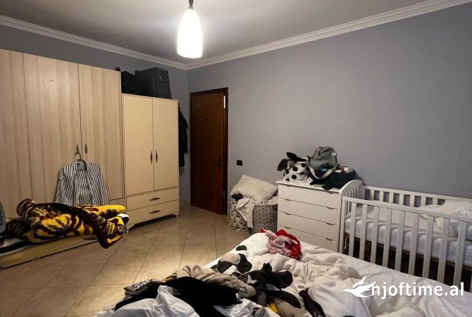 Shtepi me qera 1+1 ne Tirane - 450 Euro
