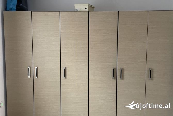 Shtepi me qera Apartament ne Tirane, 1+1, Mobilimi E mobiluar, Pagesa 300  Euro.