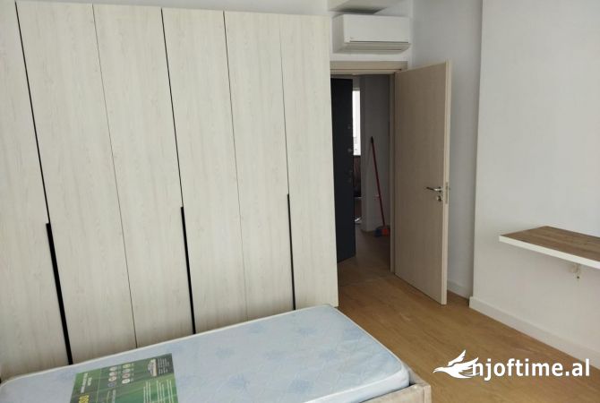 Shtepi me qera Apartament ne Tirane, 2+1, Mobilimi E mobiluar, Pagesa 700  Euro.