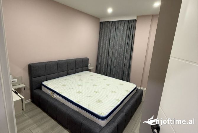 Shtepi me qera 1+1 ne Tirane - 400 Euro