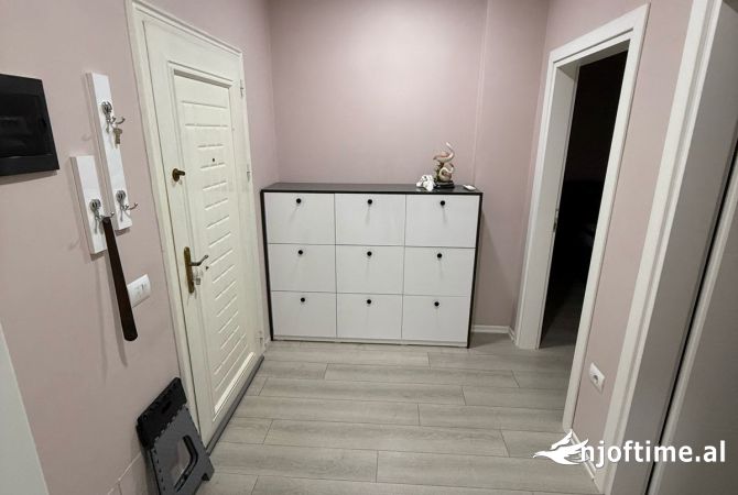 Shtepi me qera 1+1 ne Tirane - 400 Euro