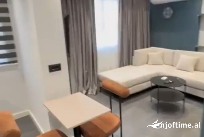 Casa in affitto Garsoniere a Tirana - 1,000 Euro