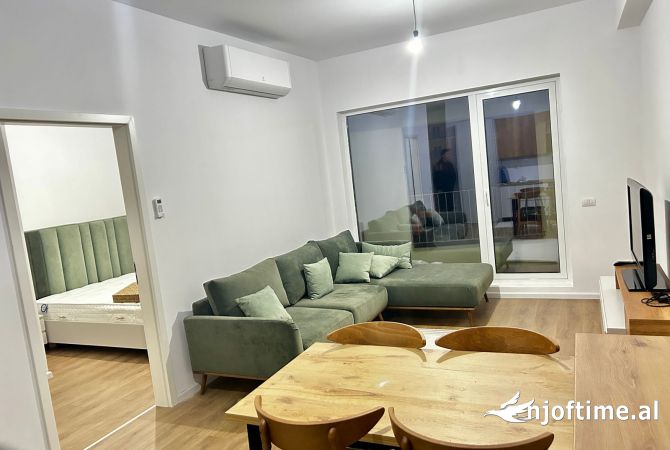 Shtepi me qera 1+1 ne Tirane - 450 Euro