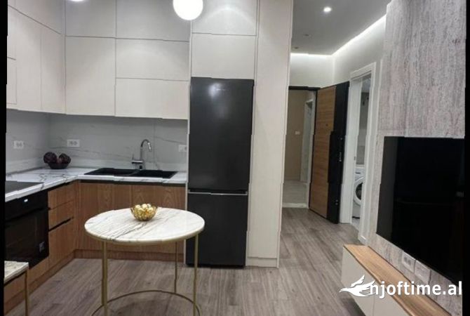 Shtepi me qera 1+1 ne Tirane - 650 Euro
