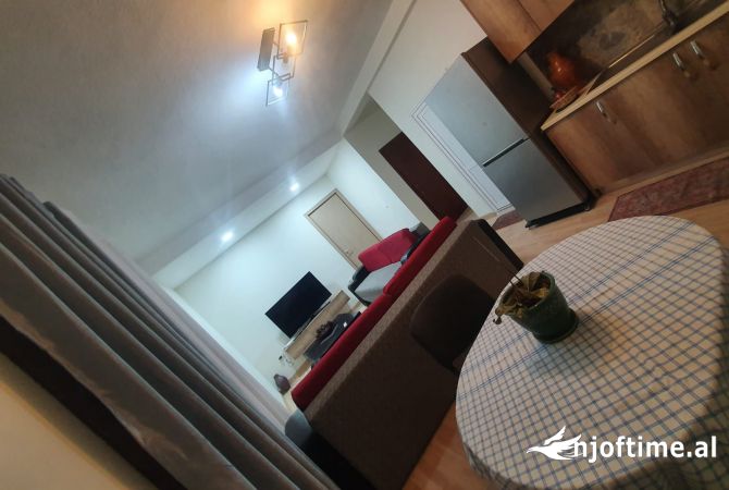 Shtepi me qera 1+1 ne Tirane - 400 Euro