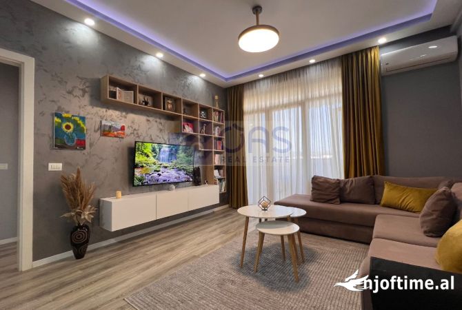 Shtepi me qera 2+1 ne Tirane - 750 Euro