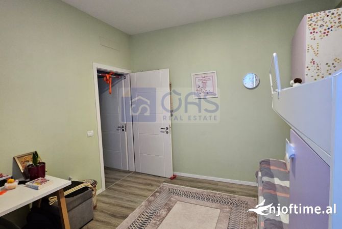 Shtepi me qera Apartament ne Tirane, 2+1, Mobilimi E mobiluar, Pagesa 750  Euro.