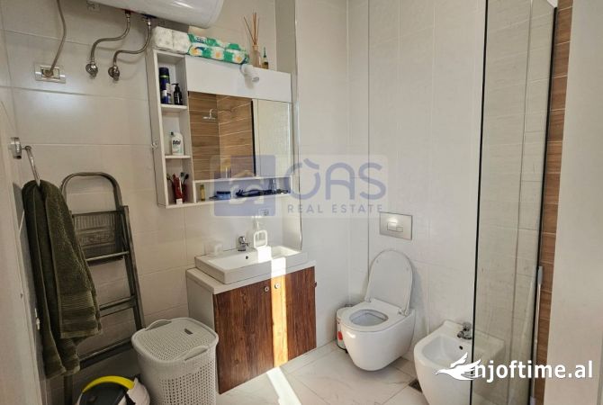 Shtepi me qera Apartament ne Tirane, 2+1, Mobilimi E mobiluar, Pagesa 750  Euro.