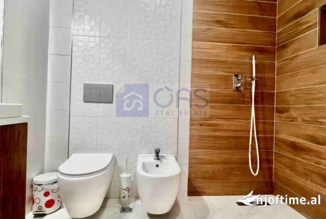 Shtepi me qera Apartament ne Tirane, 2+1, Mobilimi E mobiluar, Pagesa 750  Euro.