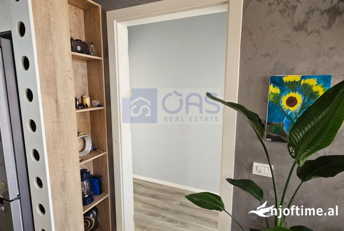 Shtepi me qera Apartament ne Tirane, 2+1, Mobilimi E mobiluar, Pagesa 750  Euro.