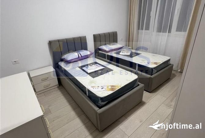 Shtepi me qera Apartament ne Tirane, 2+1, Mobilimi E mobiluar, Pagesa 600  Euro.