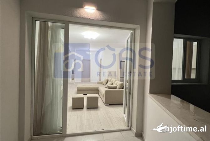 Shtepi me qera Apartament ne Tirane, 2+1, Mobilimi E mobiluar, Pagesa 600  Euro.