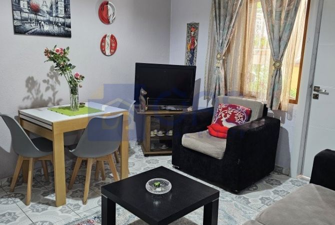 Shtepi me qera 1+1 ne Tirane - 360 Euro
