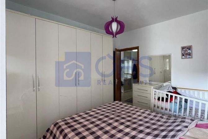 Shtepi me qera Apartament ne Tirane, 1+1, Mobilimi E mobiluar, Pagesa 400  Euro.