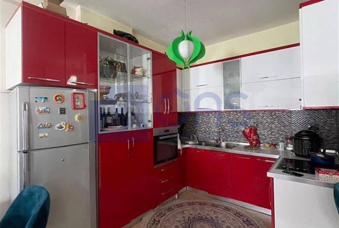 Shtepi me qera 1+1 ne Tirane - 400 Euro