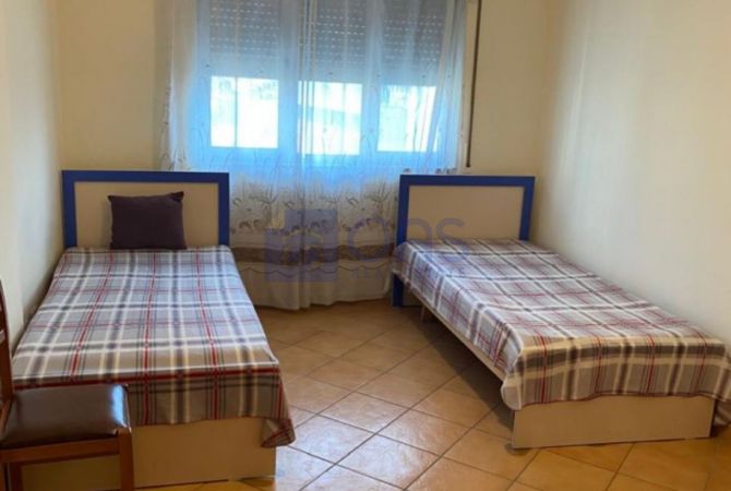 Shtepi me qera 2+1 ne Tirane - 550 Euro