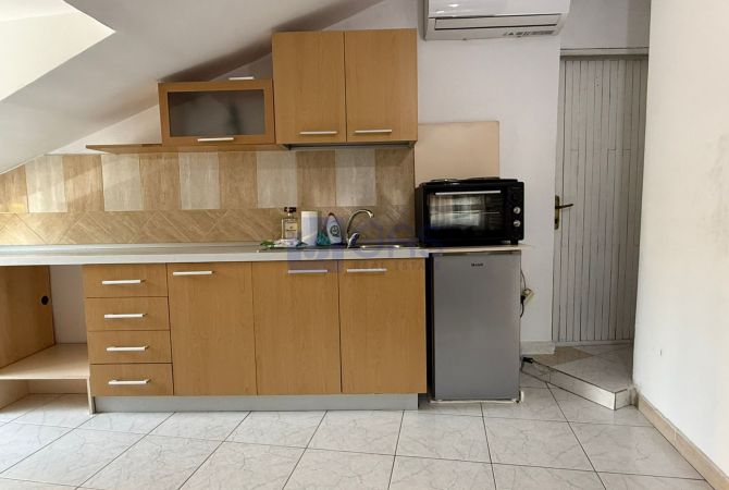 Shtepi me qera Garsoniere ne Tirane - 390 Euro