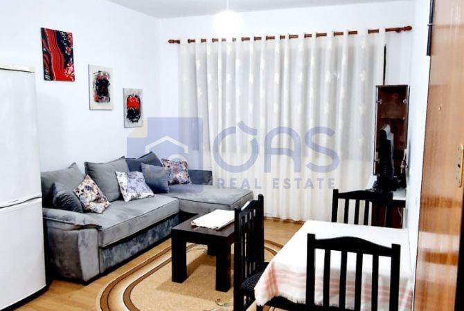 Shtepi me qera 2+1 ne Tirane - 500 Euro