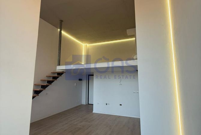 Ambiente Commerciale in Affitto 1+1 a Tirana - 350 Euro
