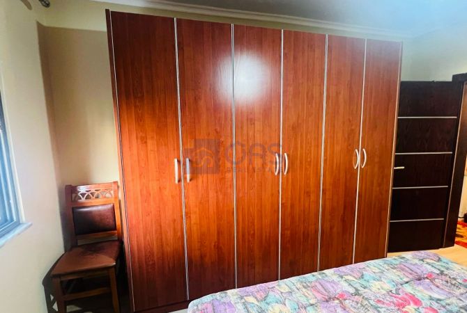 Shtepi me qera Apartament ne Tirane, 2+1, Mobilimi E mobiluar, Pagesa 600  Euro.